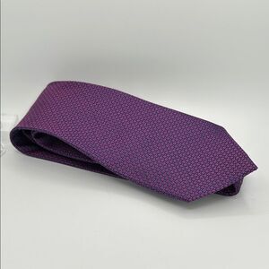 Calvin Klein Iridescent 100% Silk Purple tie metallic preppy formal
